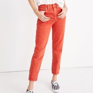 MADEWELL THE MOM JEAN GARMENT DYED EDITION ENAMEL RED STRETCH K9946 SIZE 27